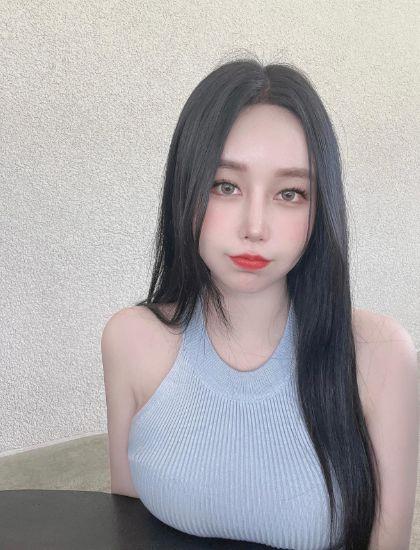 吃瓜美女网红是谁呀视频,吃瓜美女网红是谁？视频带你一探究竟  第1张