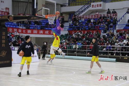 凤潮村篮球比赛爆料视频,激情四溢的比赛瞬间回顾 第3张 凤潮村篮球比赛爆料视频,激情四溢的比赛瞬间回顾 第3张